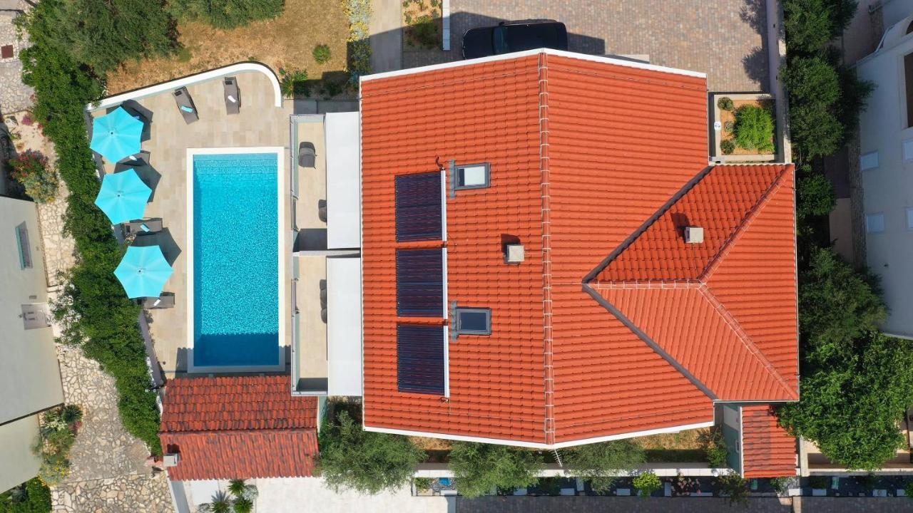 Apartmani "Villa Barbara" Novalja Eksteriør billede